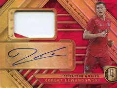 九游官方平台-莱万多夫斯基在老鹰比赛中出色发挥，领先优势明显引发热议！比赛高潮迭起(巴萨莱万多夫斯基)