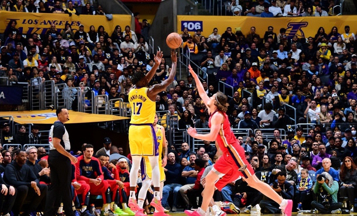 九游官网-清晨体能课后，新奥尔良鹈鹕更衣室发声备战CBA季后赛，信心回归，细节决定成败的简单介绍